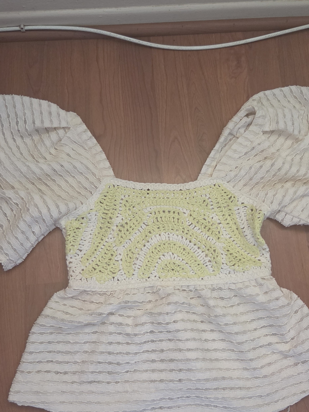 Anthropologie Sarah Hann Women's Flutter Puff Sleeve BoHo Crochet Top